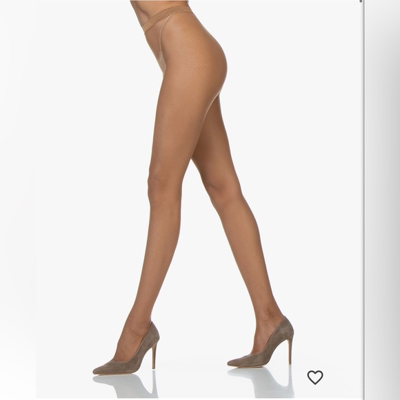 ⭐️HP⭐️ BNWT Wolford Micro-Net Tights - Picture 2 of 9